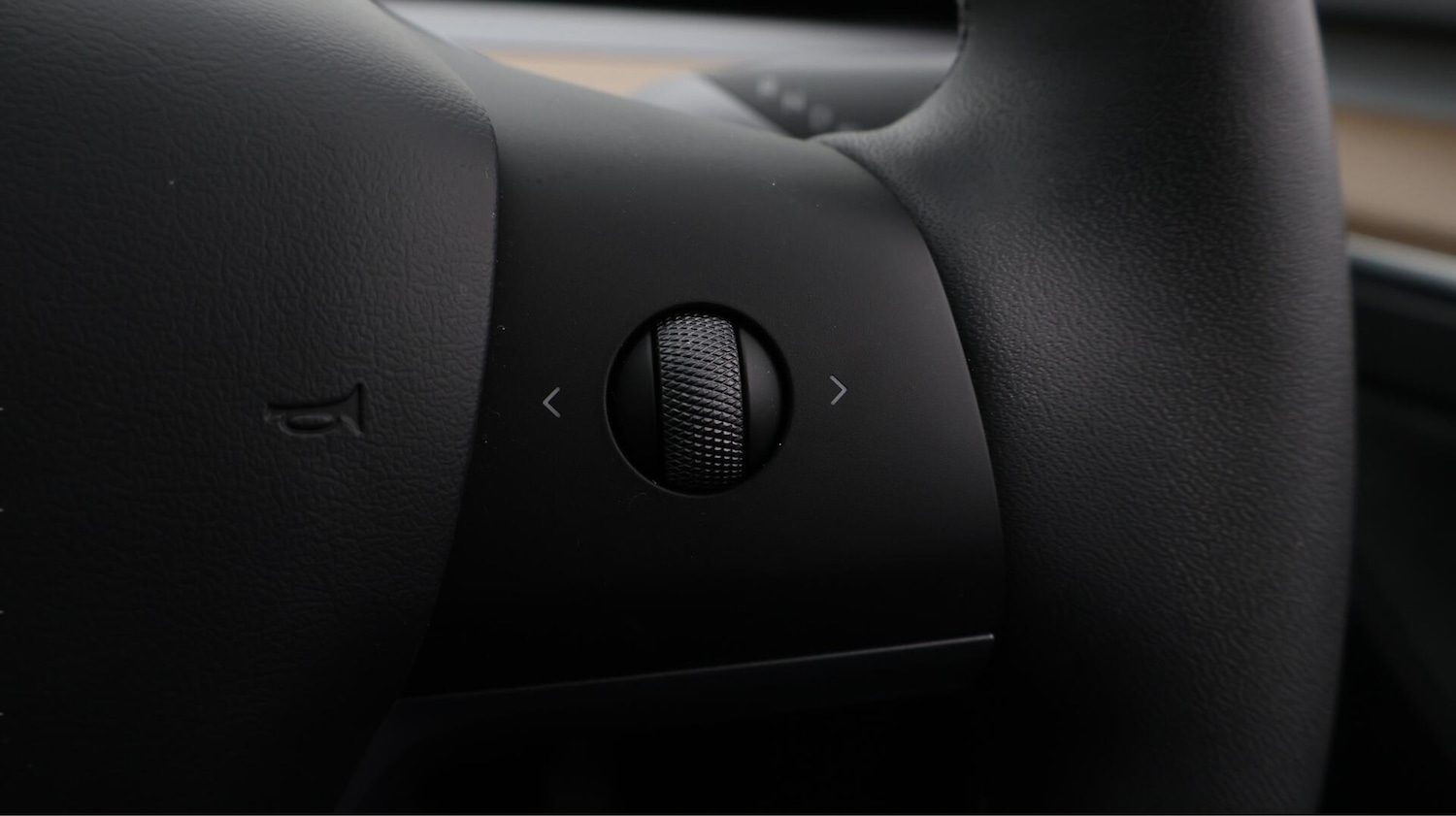 Used Tesla Model Y 2023 for sale - 76689445: Photo 25