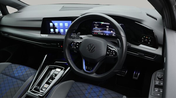 Used Volkswagen Golf 2023 for sale - 76307526: Photo 10