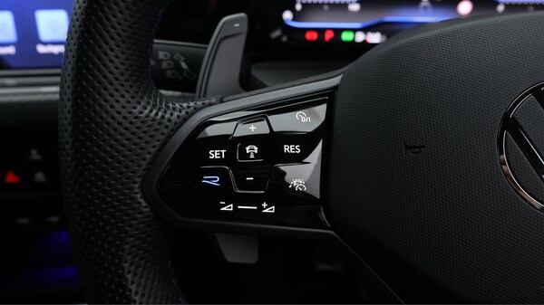 Used Volkswagen Golf 2023 for sale - 76307526: Photo 26
