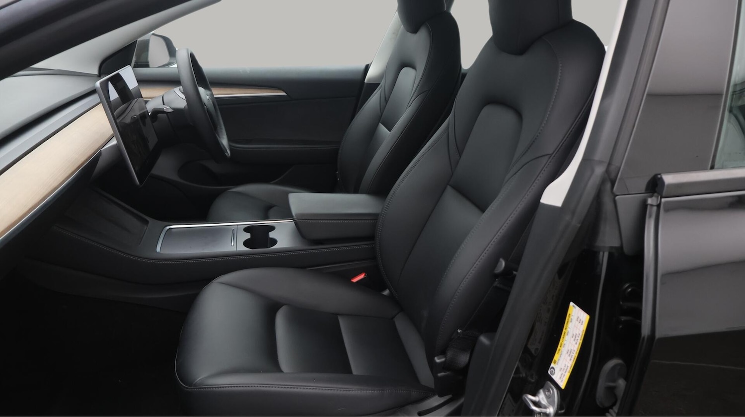 Used Tesla Model 3 2021 for sale - 76441143: Photo 15