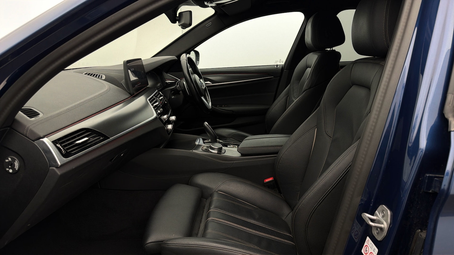 Used BMW 5 Series 2023 for sale - 77998190: Photo 13