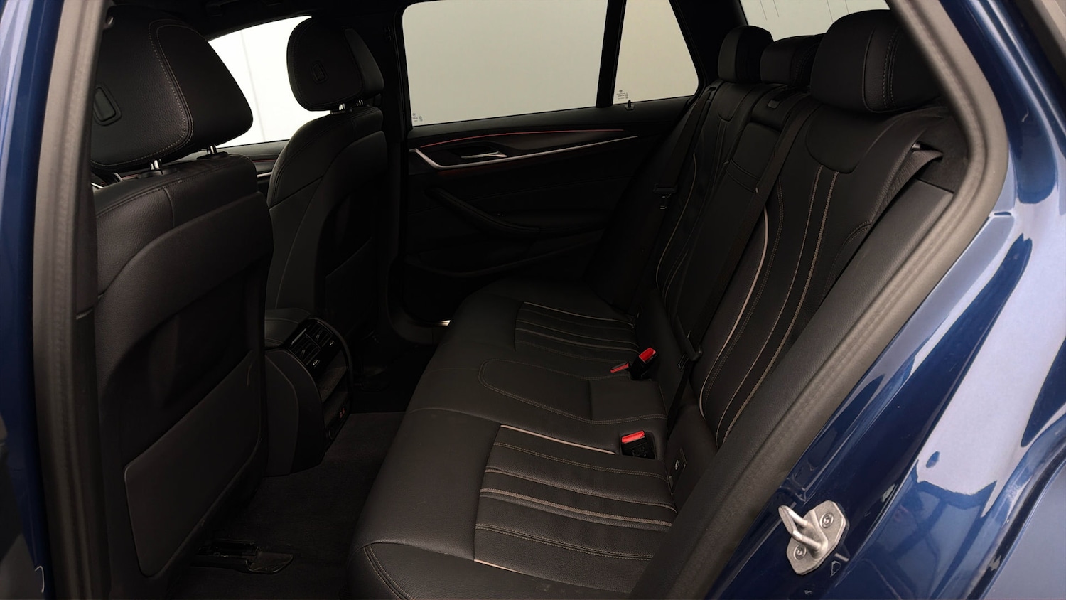 Used BMW 5 Series 2023 for sale - 77998190: Photo 15