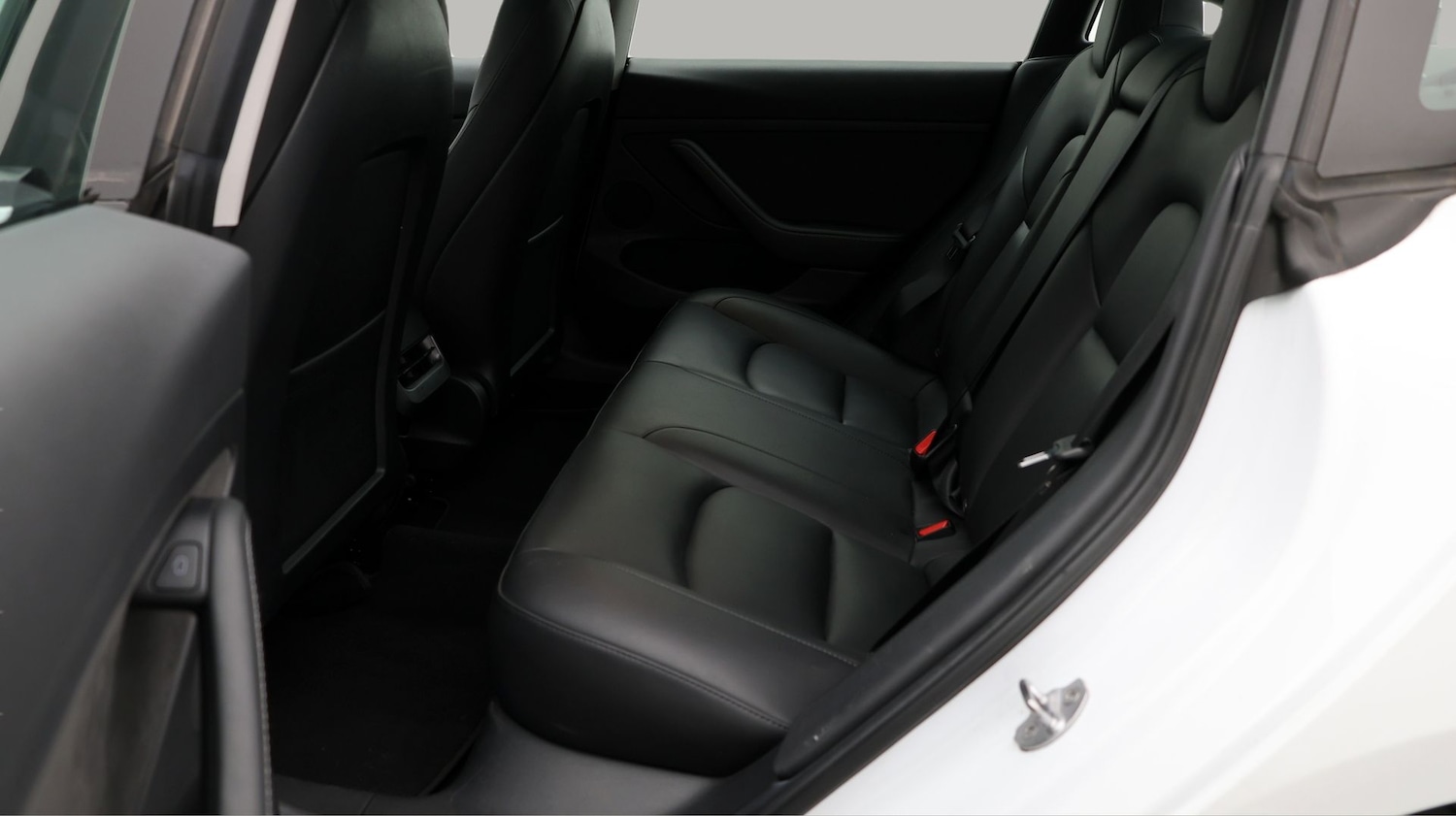 Used Tesla Model 3 2021 for sale - 77719056: Photo 16