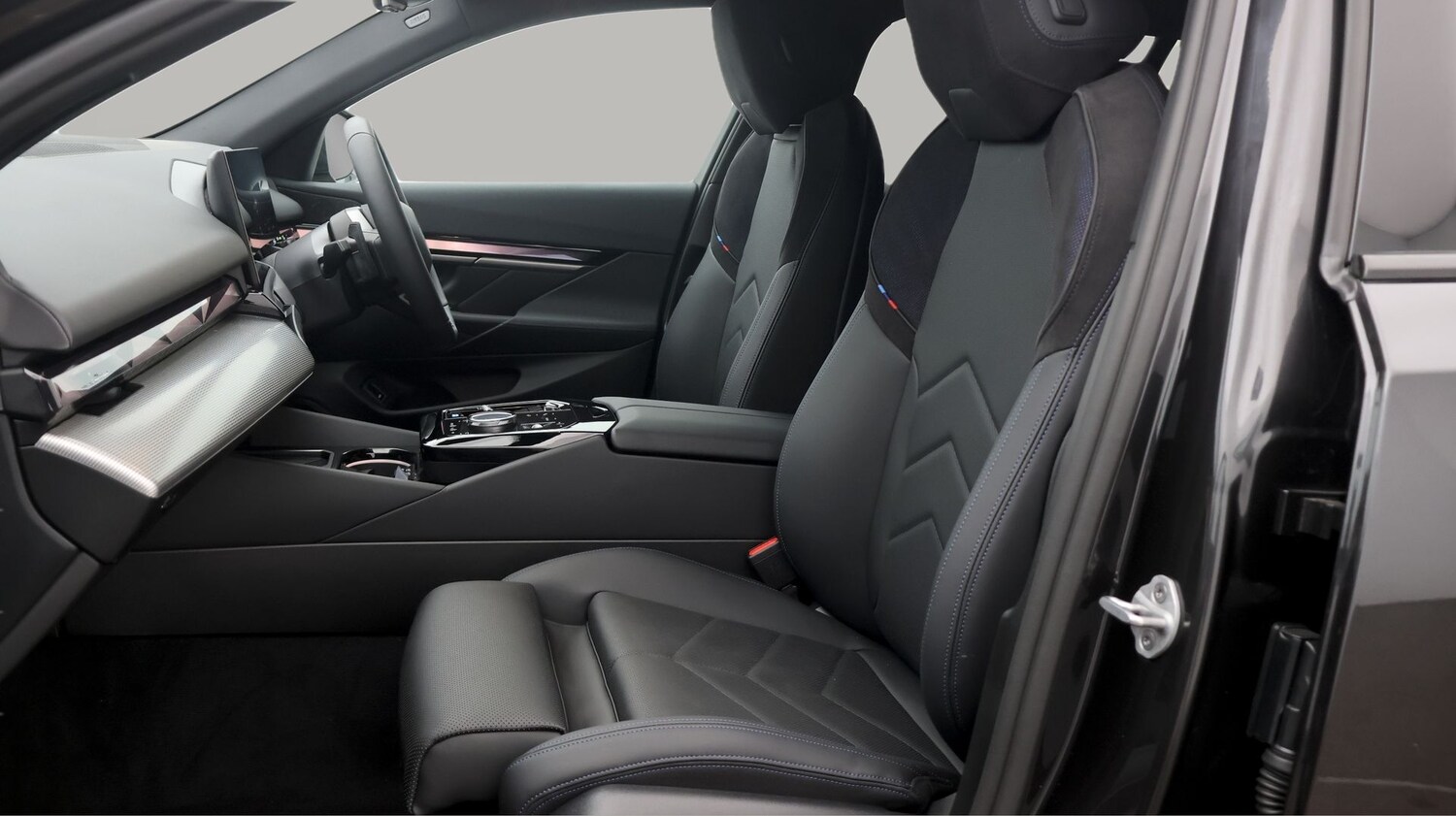 Used BMW i5 2025 for sale - 77476844: Photo 14