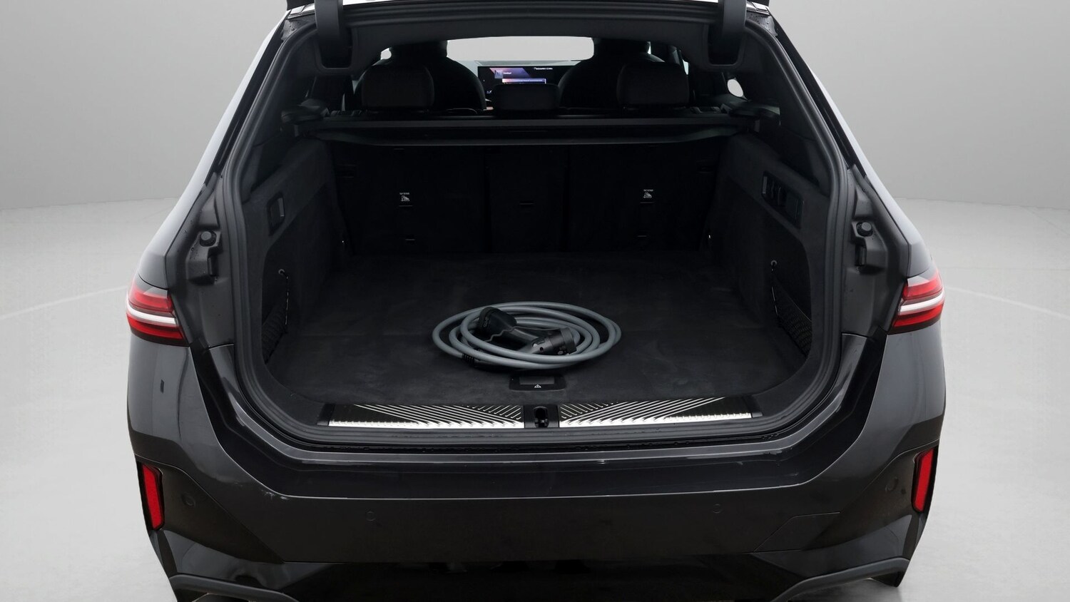 Used BMW i5 2025 for sale - 77476844: Photo 17