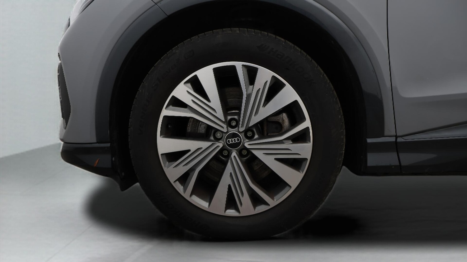 Used Audi Q4 e-tron 2021 for sale - 76742729: Photo 19