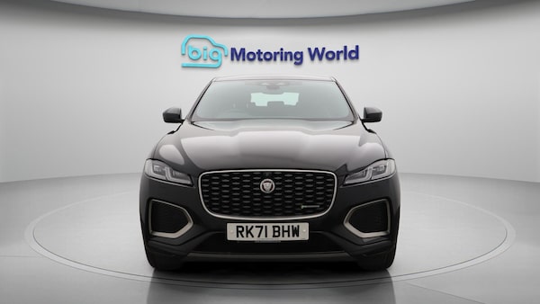 Used Jaguar F-Pace 2021 for sale - 76201104: Photo 3