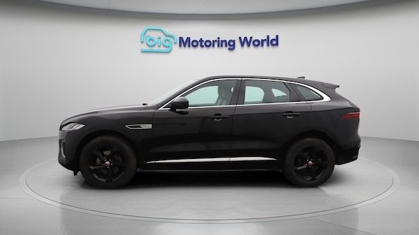 Used Jaguar F-Pace 2021 for sale - 76201104: Photo 5