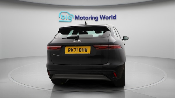 Used Jaguar F-Pace 2021 for sale - 76201104: Photo 7