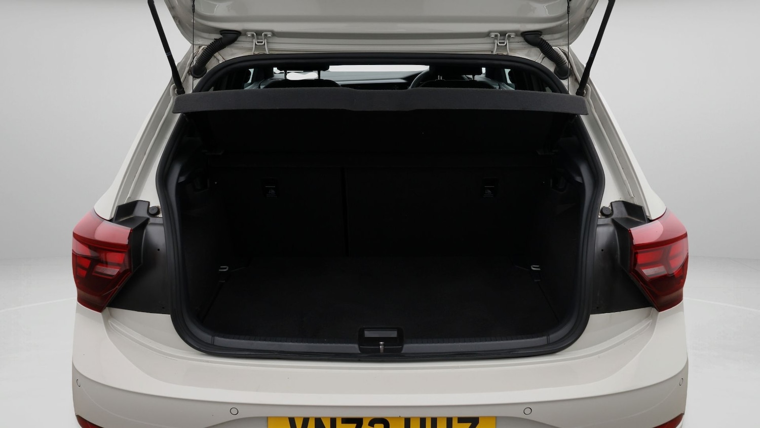 Used Volkswagen Polo 2022 for sale - 77694590: Photo 17