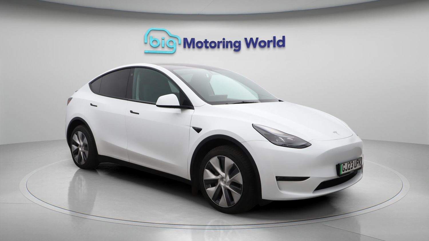 Used Tesla Model Y 2023 for sale - 76634266: Photo 2