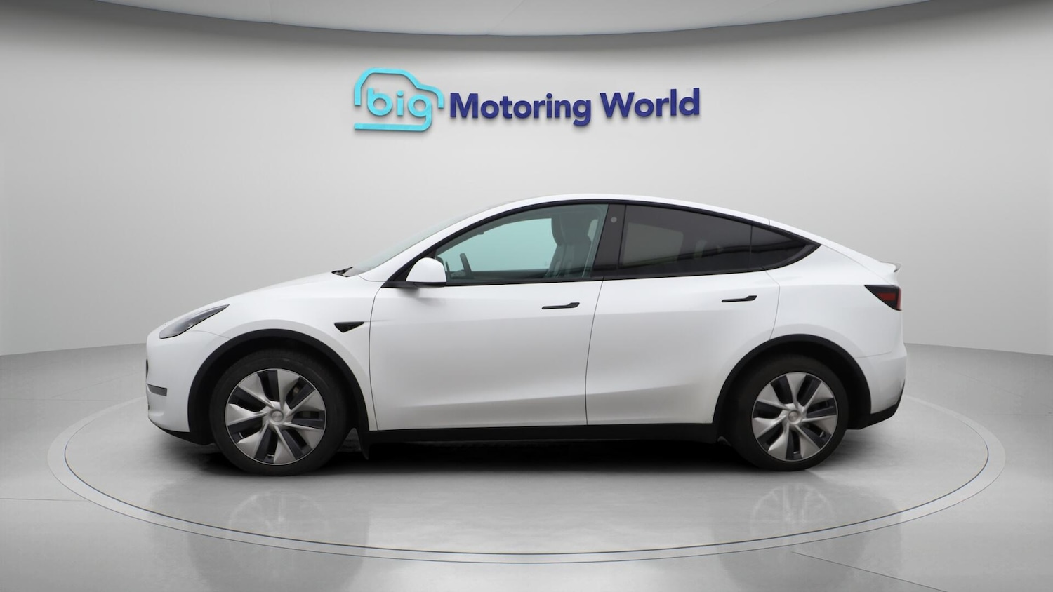 Used Tesla Model Y 2023 for sale - 76634266: Photo 5