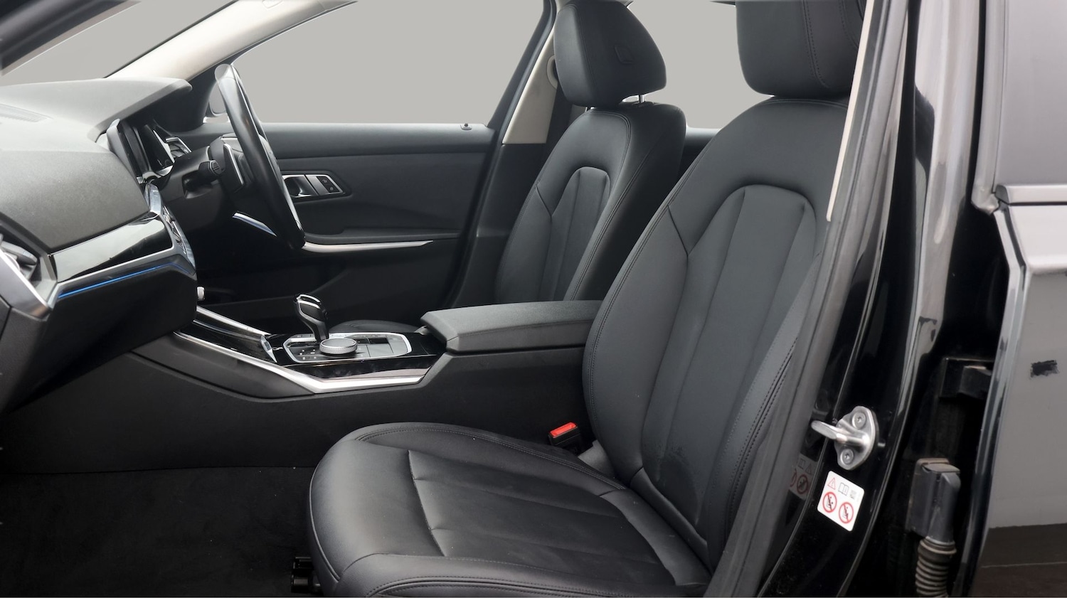 Used BMW 3 Series 2021 for sale - 77651615: Photo 14