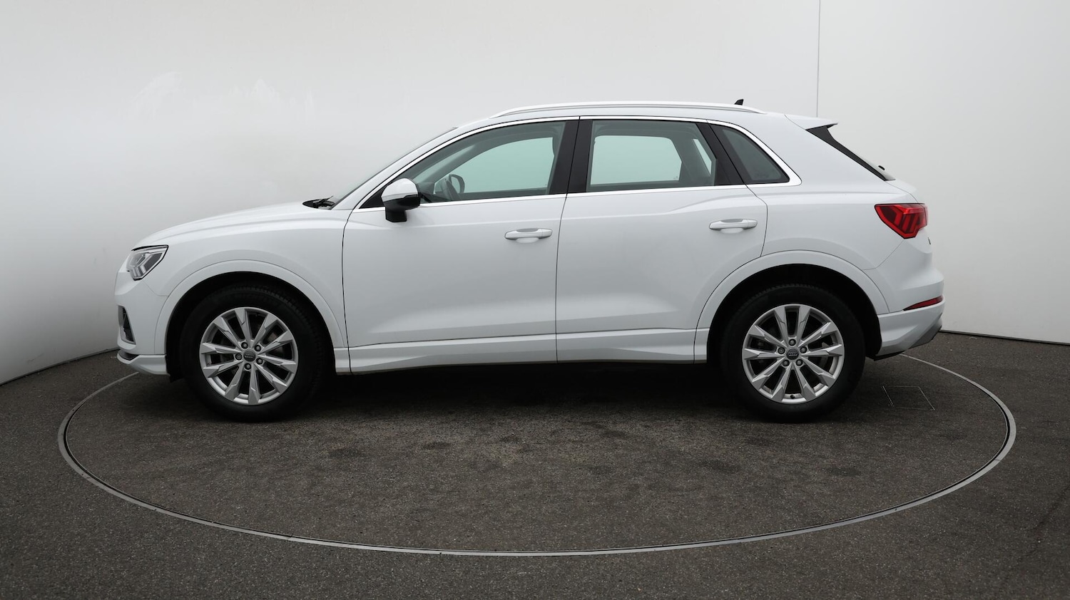 Used Audi Q3 2020 for sale - 76201239: Photo 63