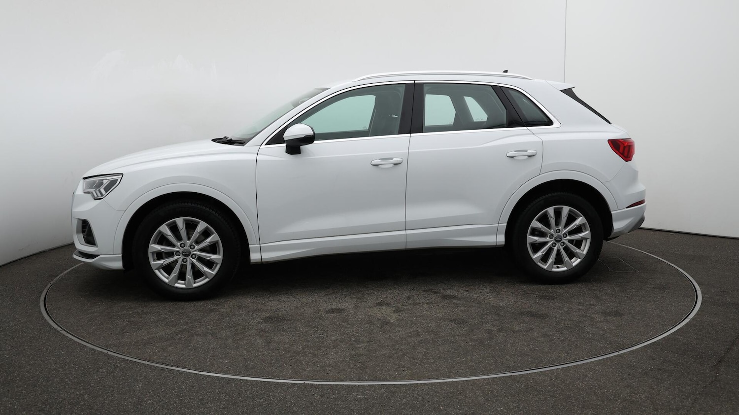 Used Audi Q3 2020 for sale - 76201239: Photo 64