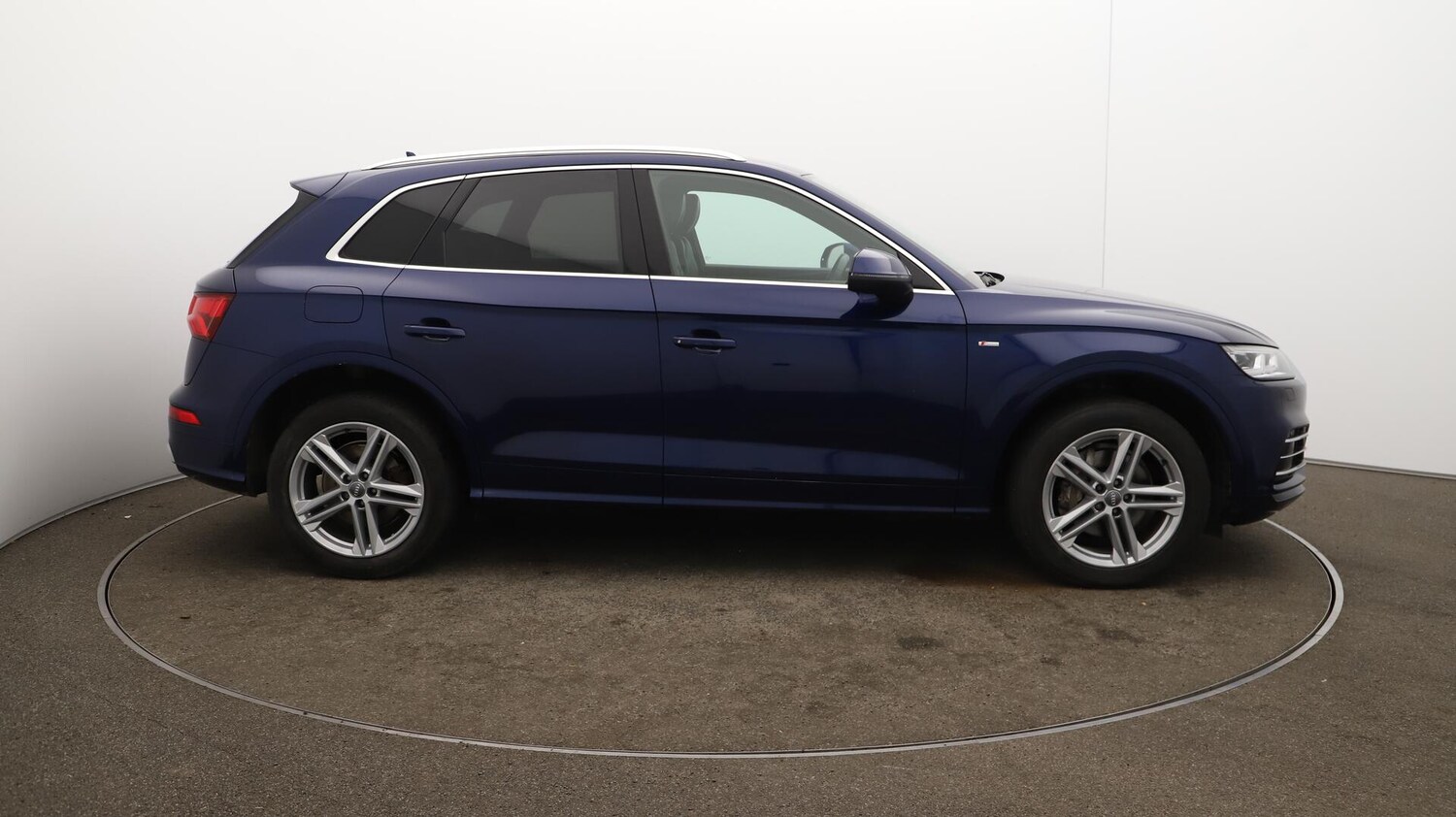 Used Audi Q5 2019 for sale - 76071566: Photo 51