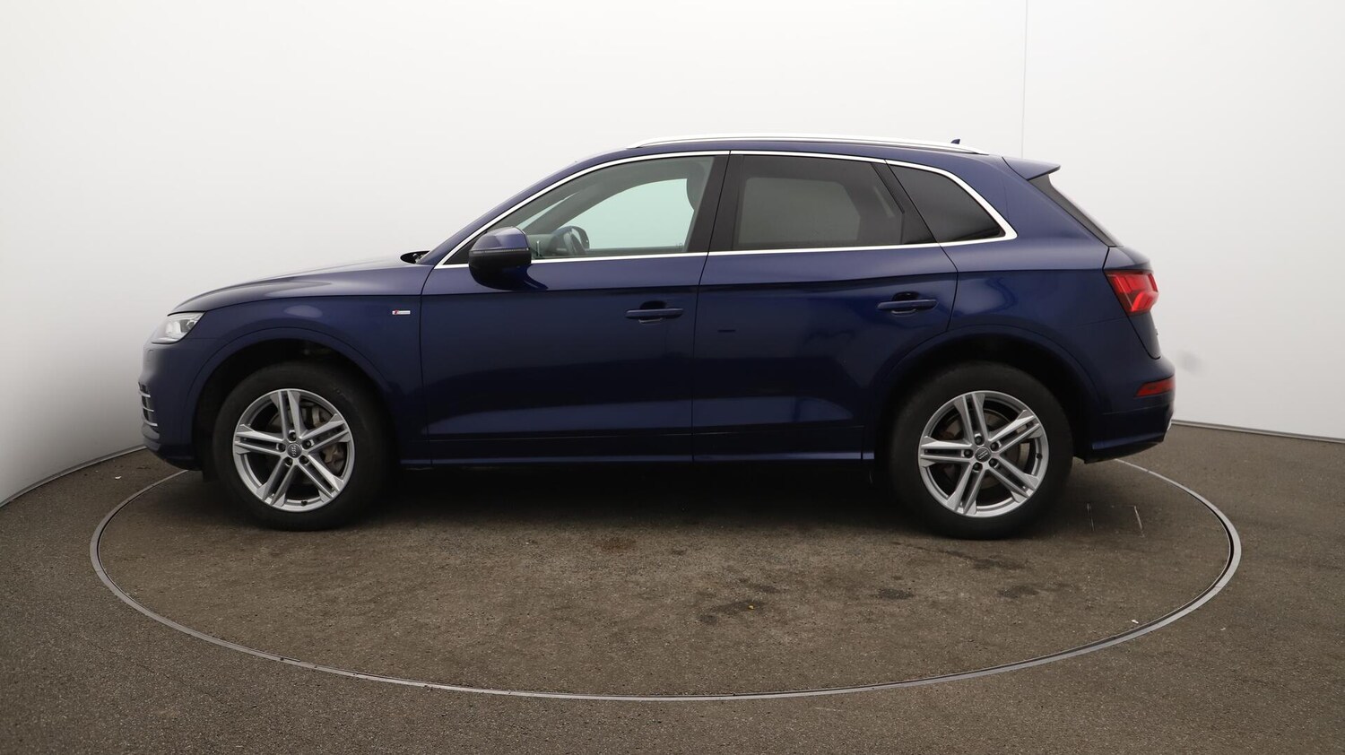 Used Audi Q5 2019 for sale - 76071566: Photo 66