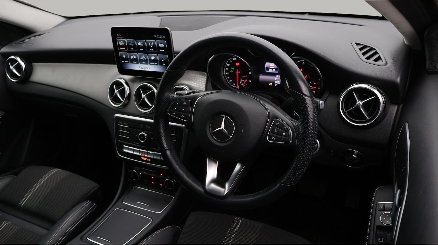 Used Mercedes-Benz GLA 2019 for sale - 77603920: Photo 9