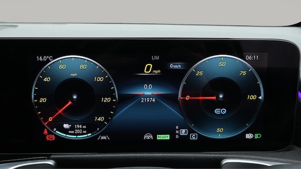 Used Mercedes-Benz EQB 2022 for sale - 76295208: Photo 11