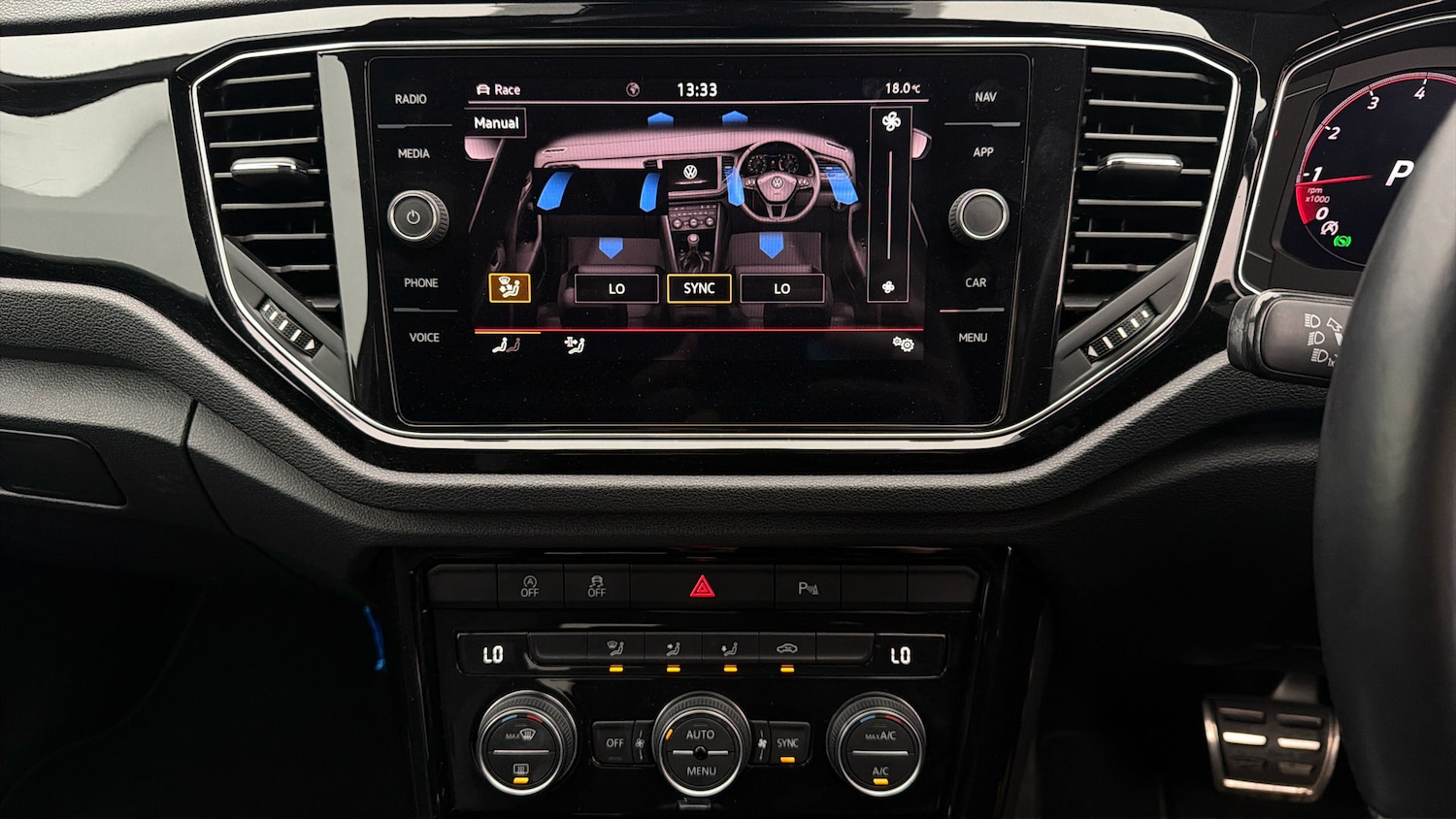 Used Volkswagen T-Roc 2020 for sale - 77968461: Photo 11