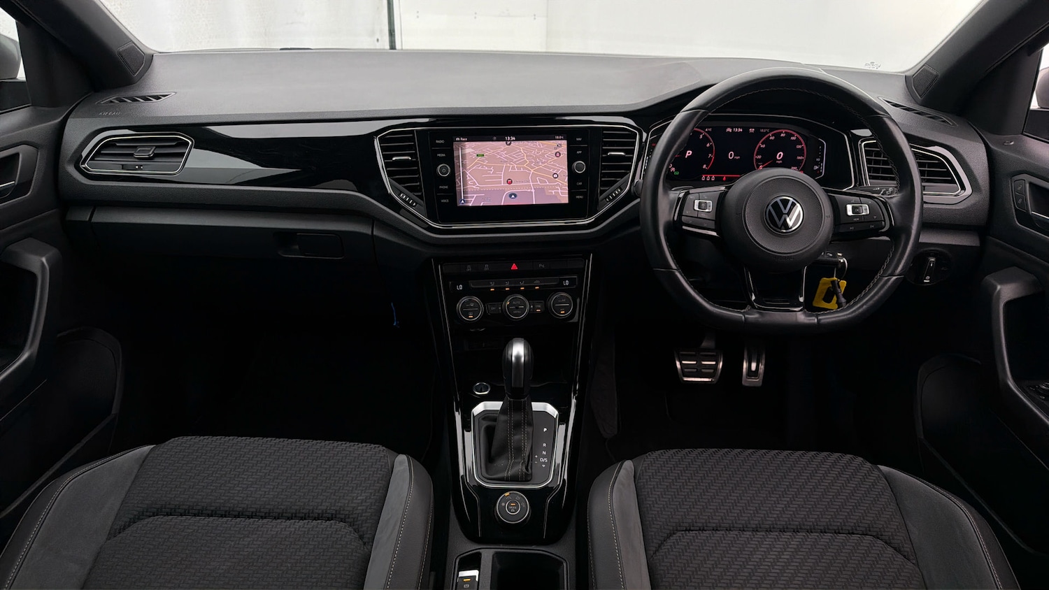 Used Volkswagen T-Roc 2020 for sale - 77968461: Photo 12