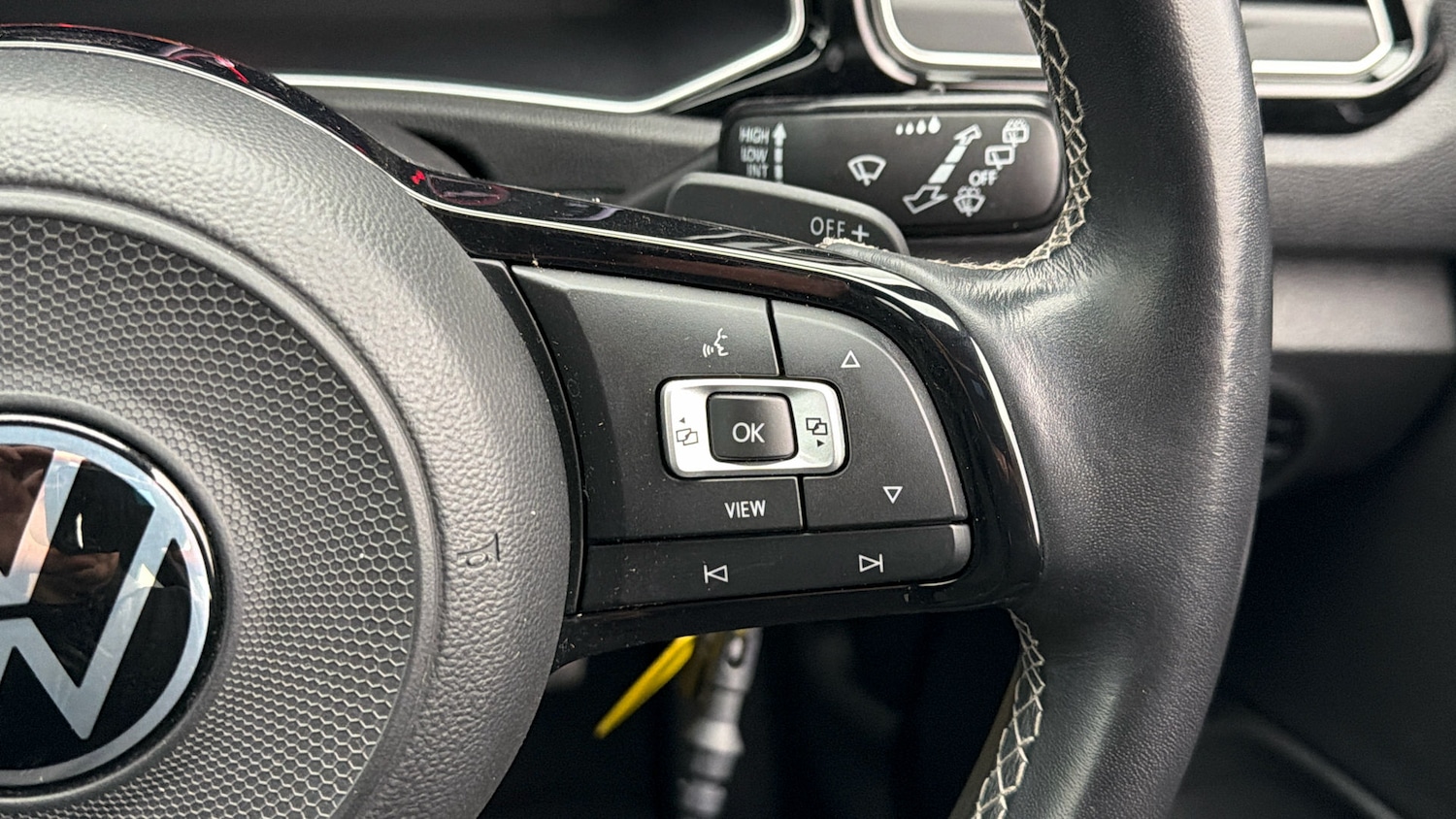 Used Volkswagen T-Roc 2020 for sale - 77968461: Photo 23