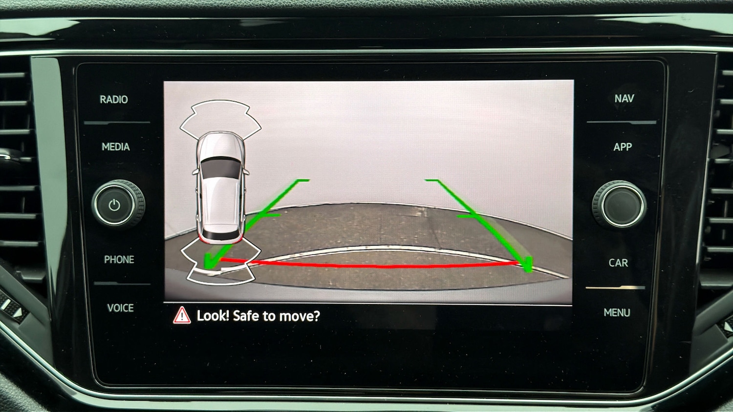 Used Volkswagen T-Roc 2020 for sale - 77968461: Photo 26