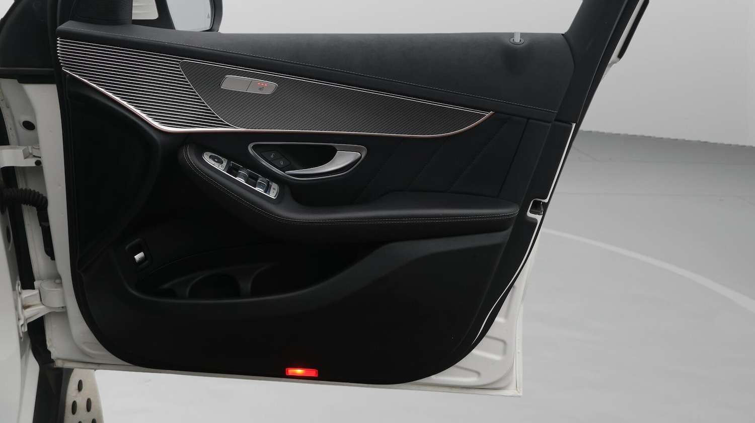 Used Mercedes-Benz EQC 2021 for sale - 76432688: Photo 16