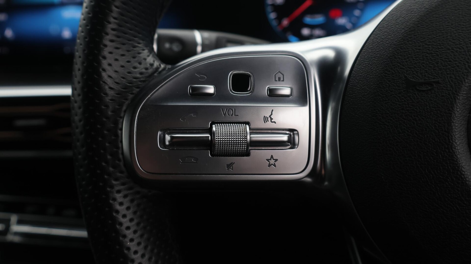 Used Mercedes-Benz EQC 2021 for sale - 76432688: Photo 25