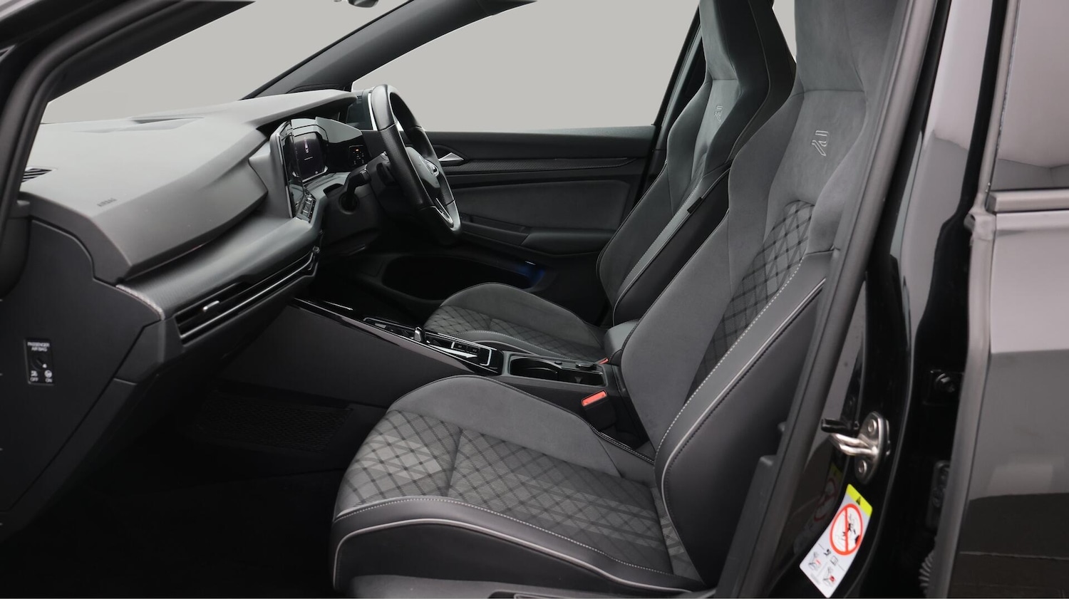 Used Volkswagen Golf 2024 for sale - 76644756: Photo 15