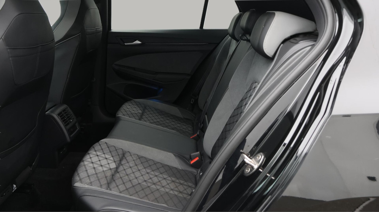 Used Volkswagen Golf 2024 for sale - 76644756: Photo 17