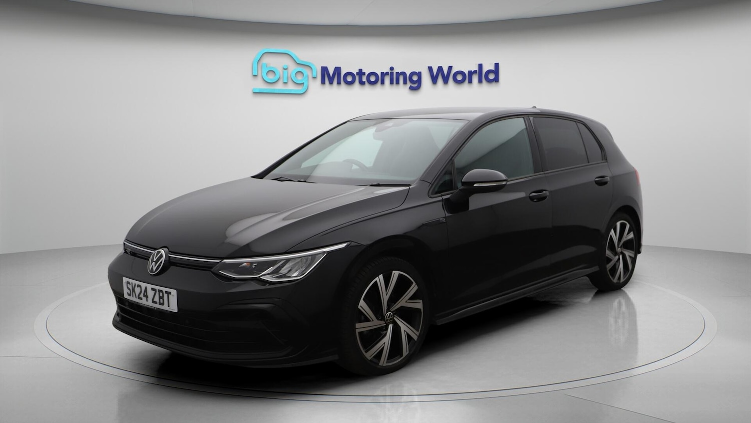 Used Volkswagen Golf 2024 for sale - 76644756: Photo 4