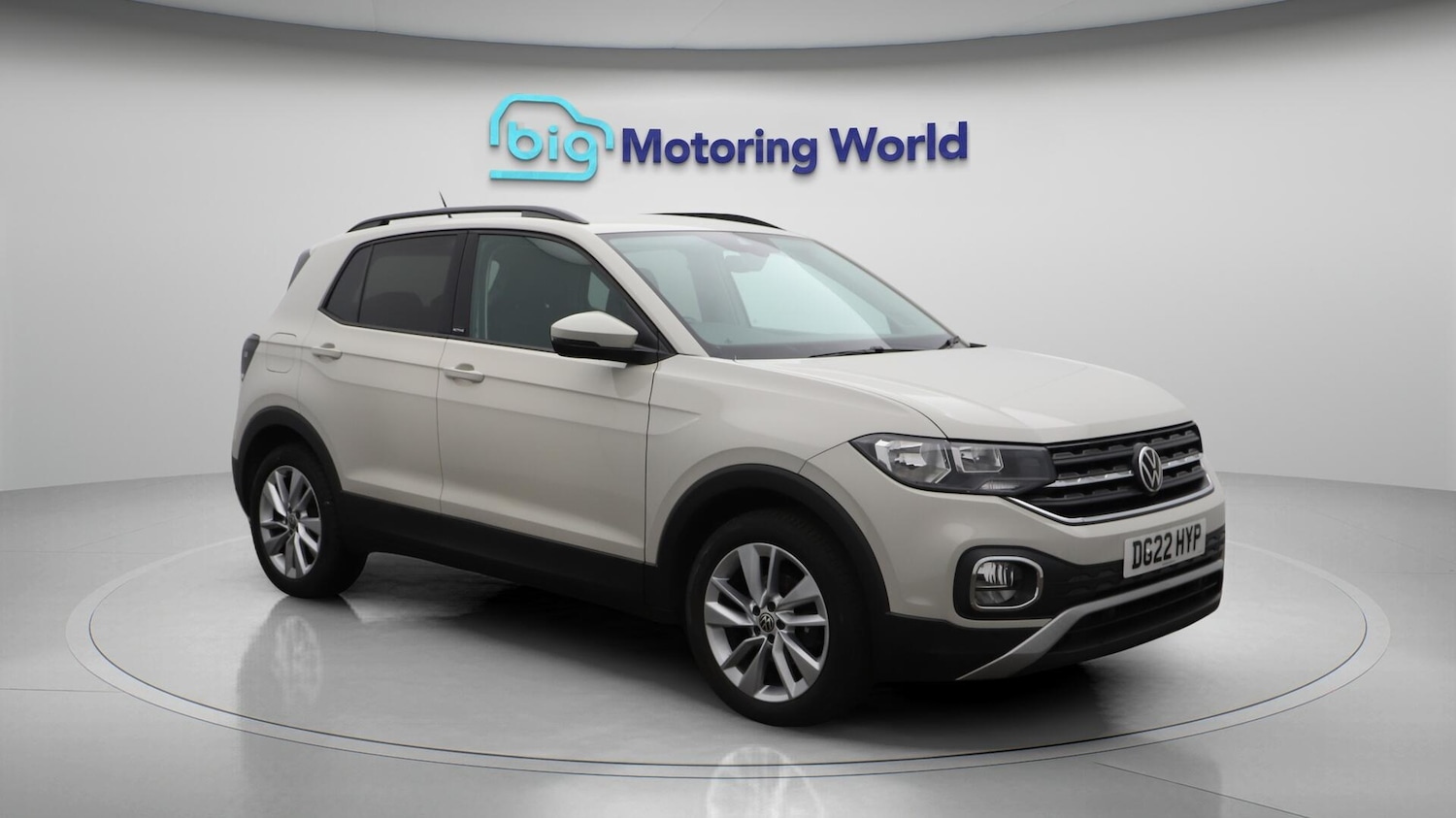 Used Volkswagen T-Cross 2022 for sale - 76620374: Photo 2