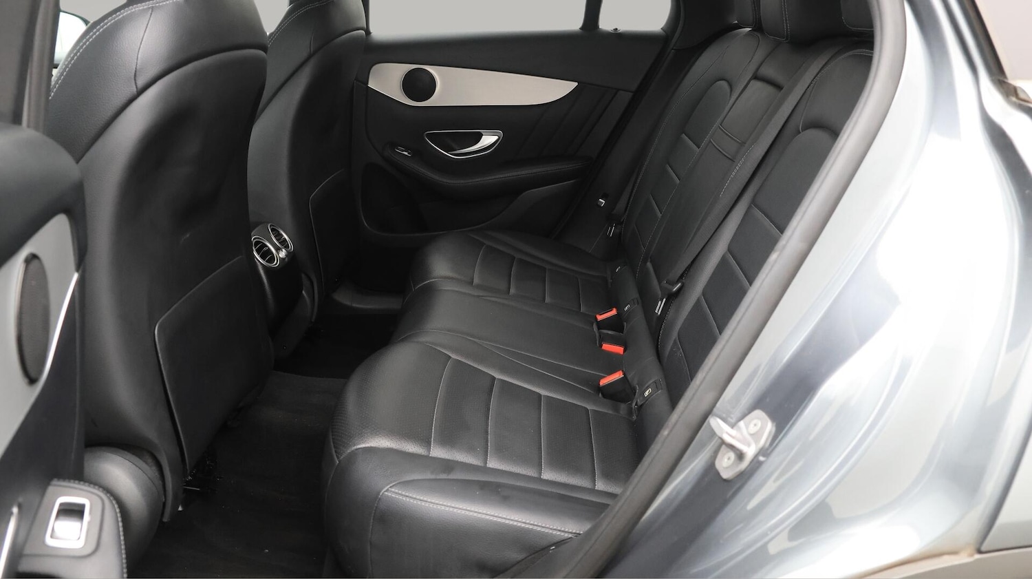 Used Mercedes-Benz GLC 2018 for sale - 76432401: Photo 17