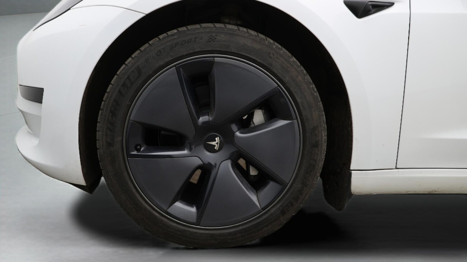 Used Tesla Model 3 for sale - 76658764: Photo 19