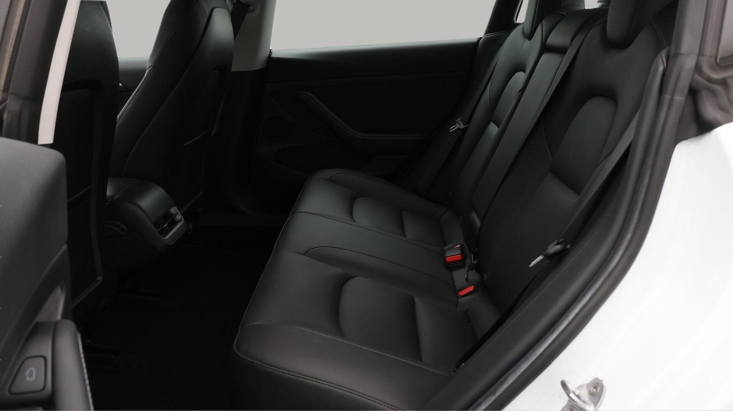 Used Tesla Model 3 2021 for sale - 76714379: Photo 17