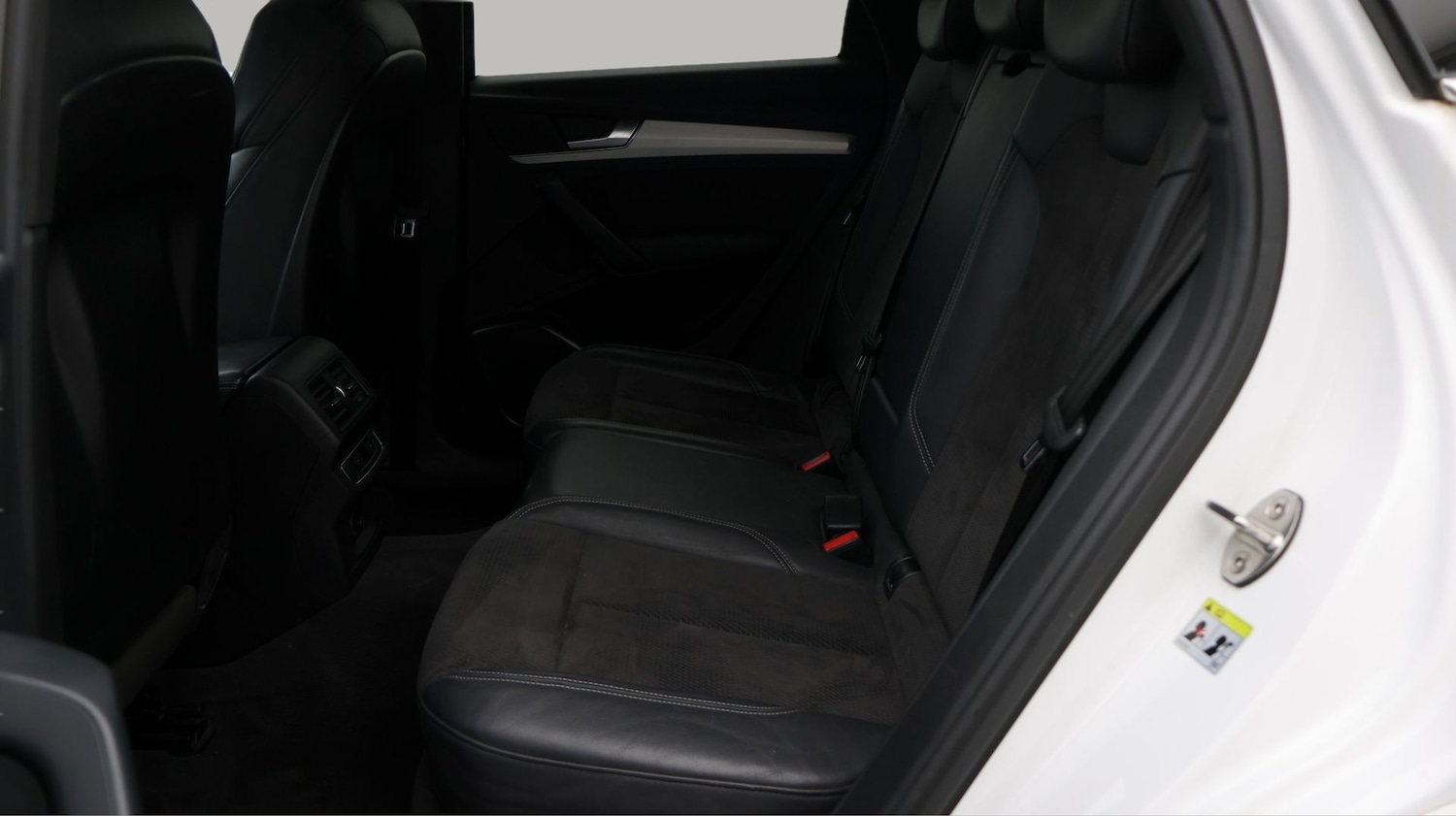 Used Audi Q5 2020 for sale - 77802213: Photo 16