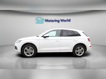 Used Audi Q5 2020 for sale - 77802213: Photo