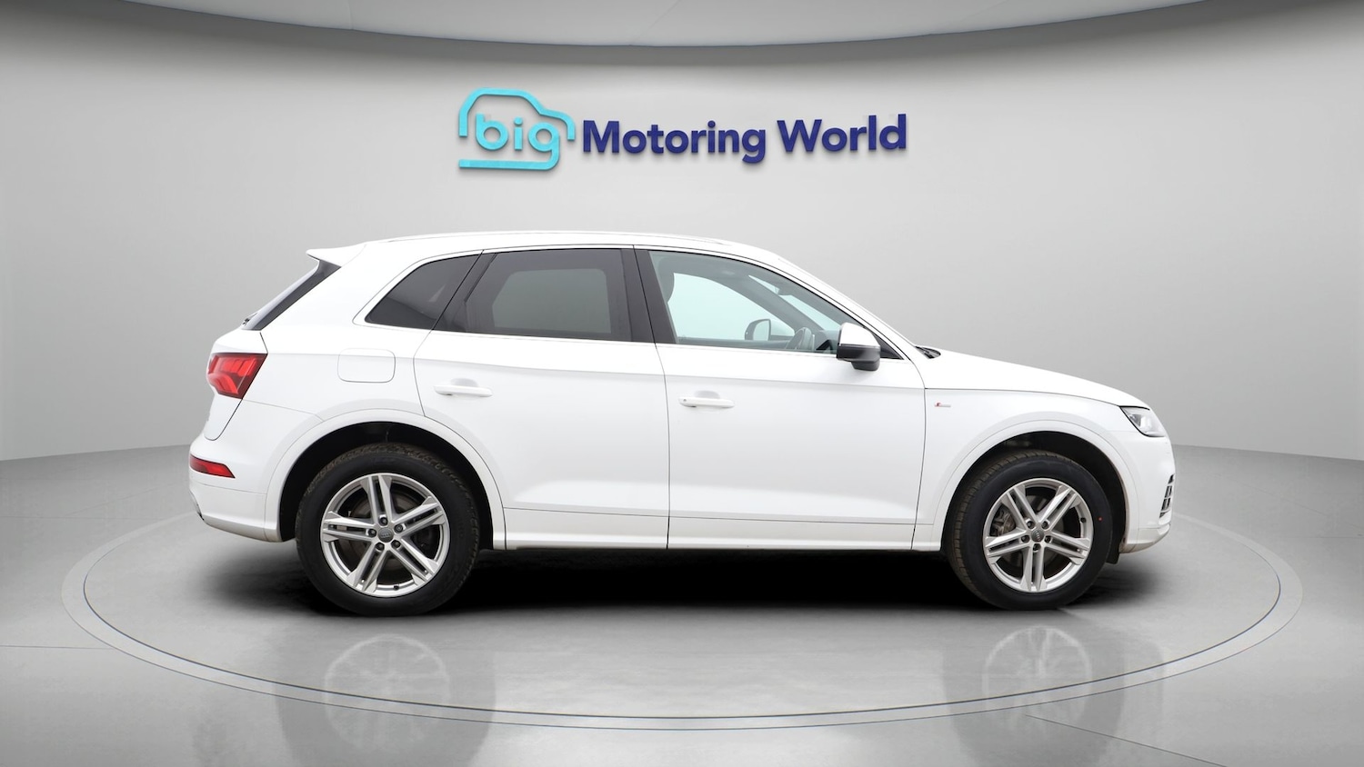 Used Audi Q5 2020 for sale - 77802213: Photo 8
