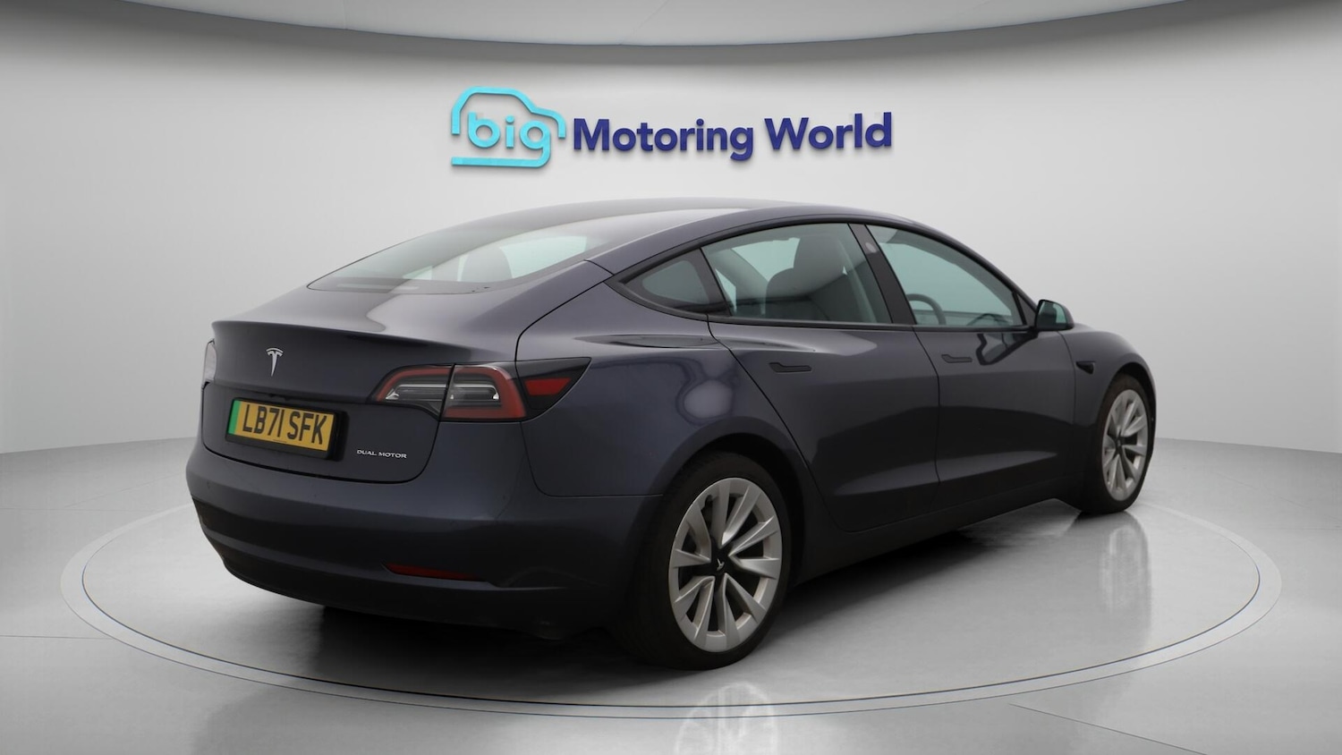 Used Tesla Model 3 2021 for sale - 76633650: Photo 8