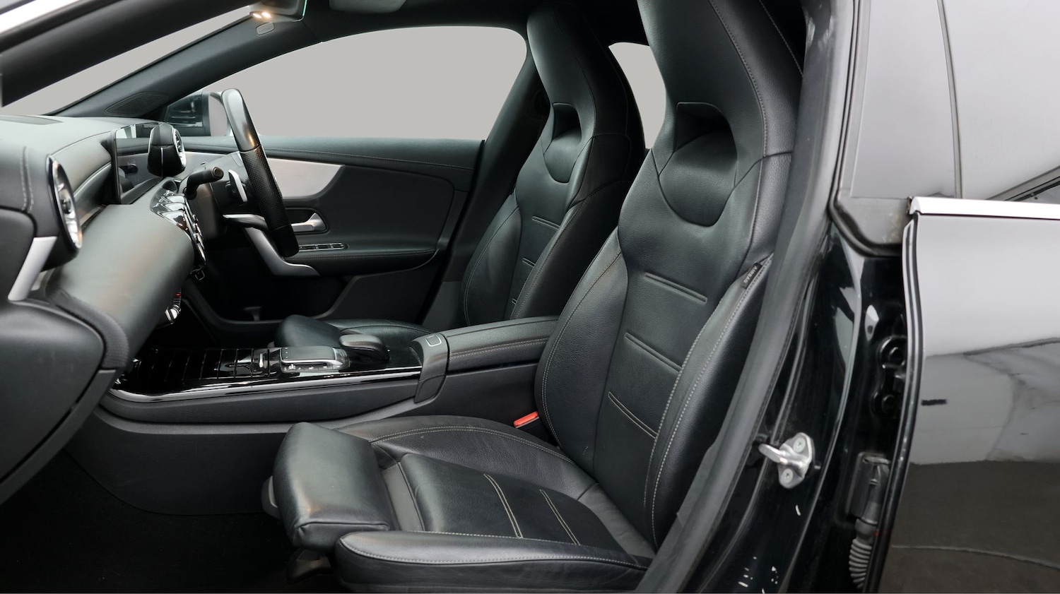 Used Mercedes-Benz CLA 2021 for sale - 77182220: Photo 14