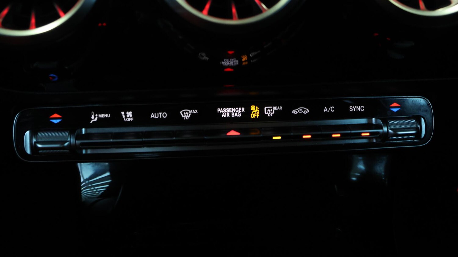 Used Mercedes-Benz CLA 2021 for sale - 76752794: Photo 13