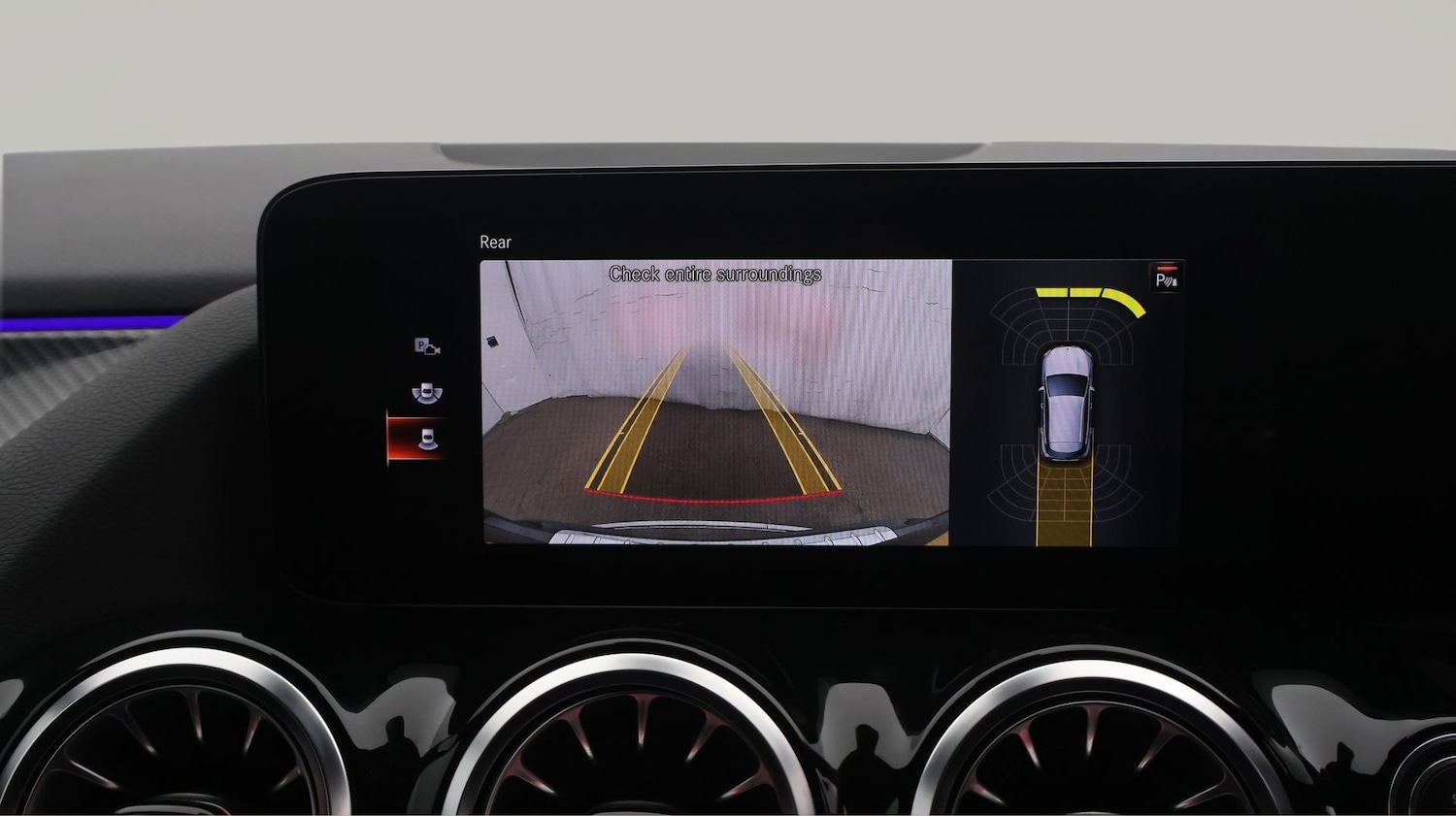 Used Mercedes-Benz GLA 2023 for sale - 77529359: Photo 27