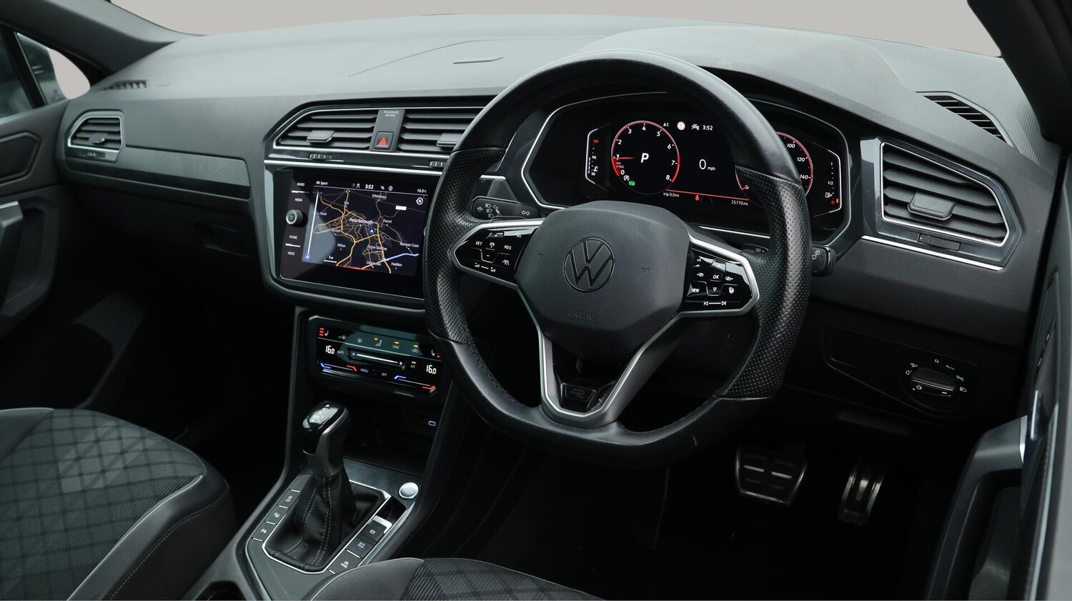 Used Volkswagen Tiguan 2021 for sale - 76597065: Photo 10