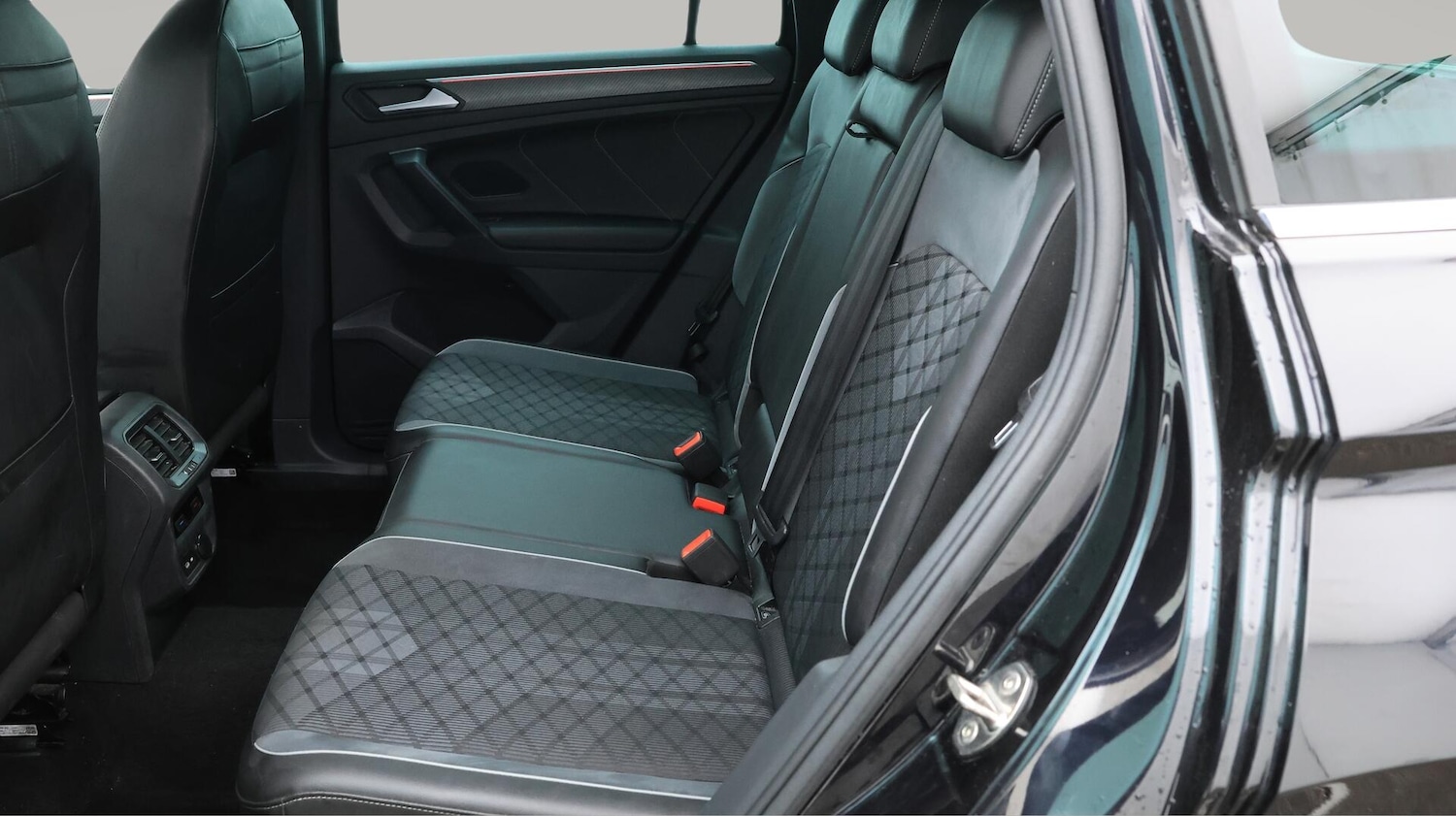 Used Volkswagen Tiguan 2021 for sale - 76597065: Photo 17