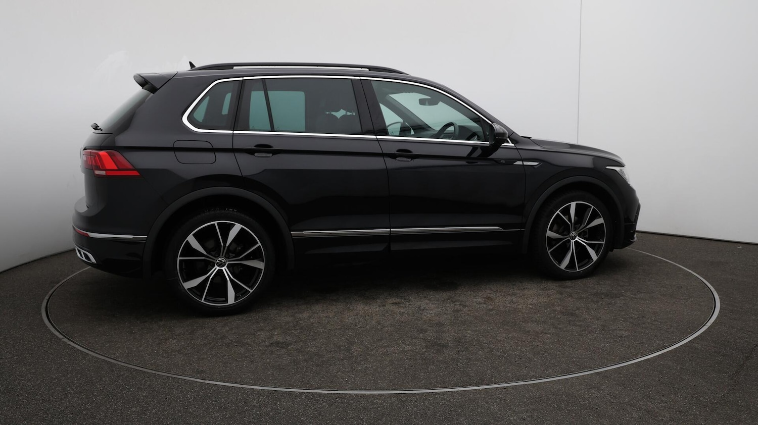 Used Volkswagen Tiguan 2021 for sale - 76597065: Photo 51