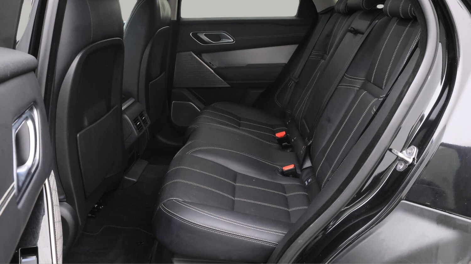 Used Land Rover Range Rover Velar 2022 for sale - 76431900: Photo 17