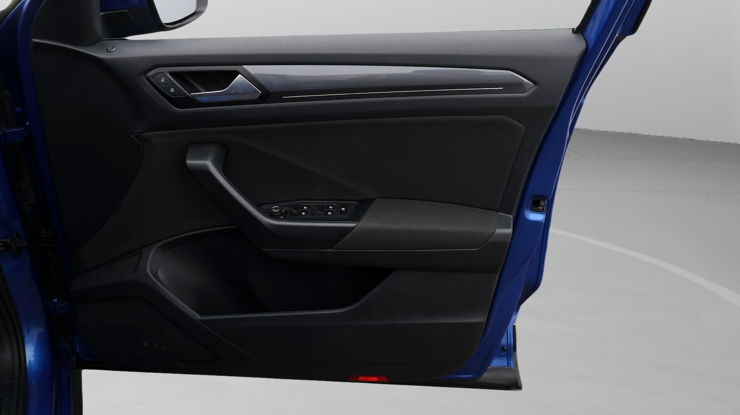 Used Volkswagen T-Roc 2021 for sale - 77761704: Photo 15