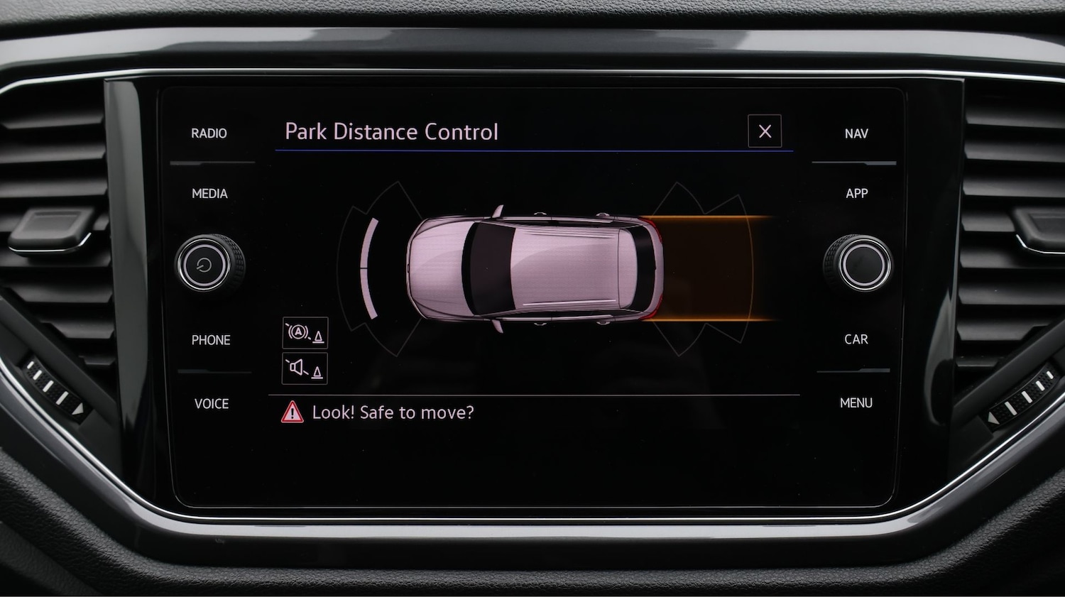 Used Volkswagen T-Roc 2021 for sale - 77761704: Photo 24