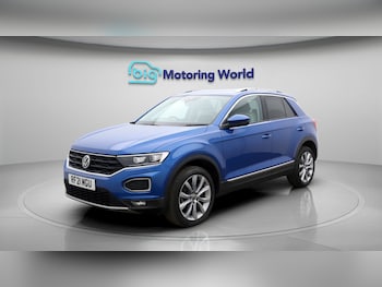 Used Volkswagen T-Roc 2021 for sale - 77761704: Photo